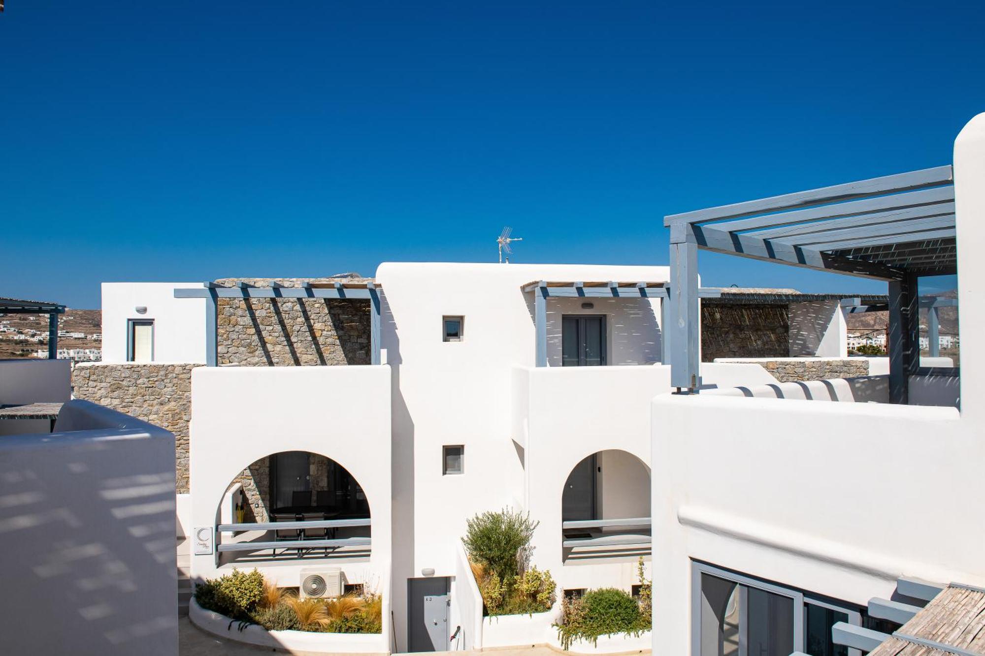 Hosting Moments Private Pool Holiday Home Ano Mera Eksteriør bilde