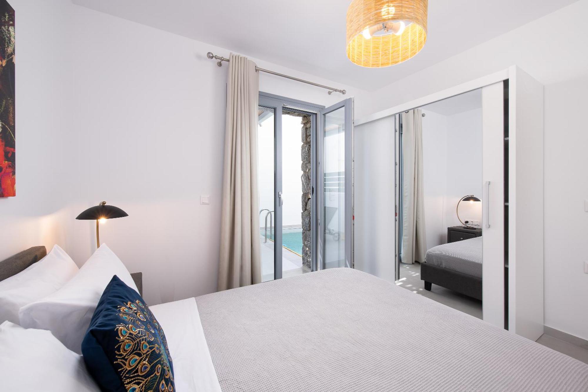 Hosting Moments Private Pool Holiday Home Ano Mera Eksteriør bilde