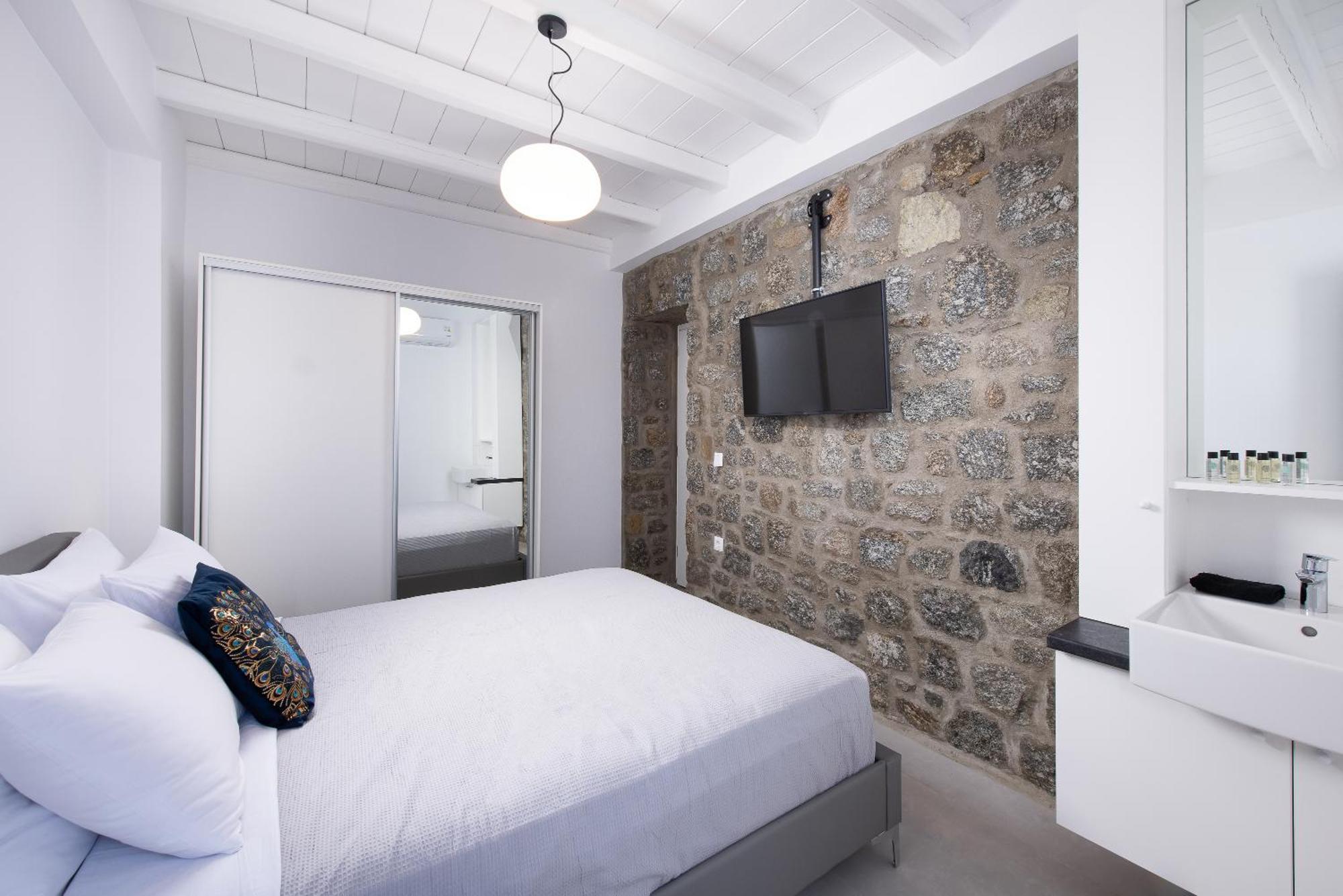 Hosting Moments Private Pool Holiday Home Ano Mera Eksteriør bilde